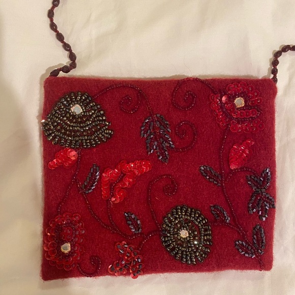 MOYNA Vintage Hand-beaded Over the Shoulder Bag - Picture 3 of 7